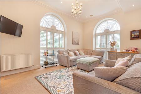 Living-room-2.jpg