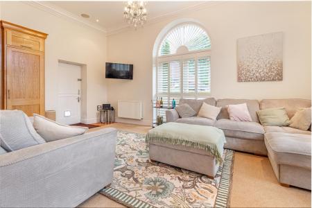 Living-room-4.jpg