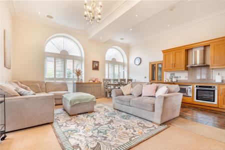 Living-room-1.jpg