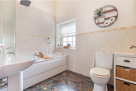 bathroom-1.jpg