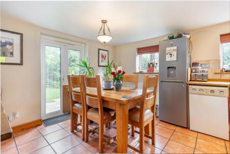 Dining-room-1.jpg