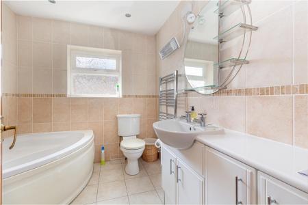 Ensuite-1.jpg