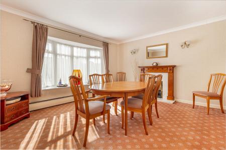 Dining-room-1.jpg