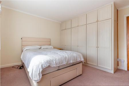 Bedroom-2-2.jpg