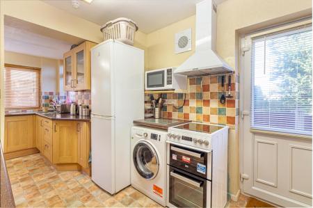 Kitchen-6.jpg