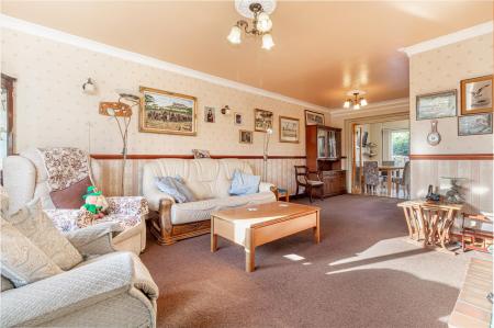 Living-room-4.jpg