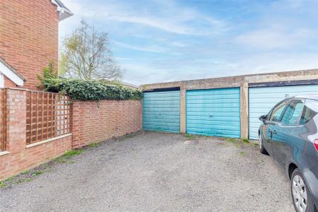 Oseir-close-garage.jpg