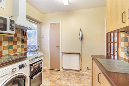 Kitchen-5.jpg