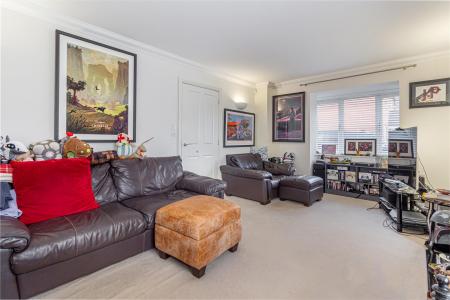 Living-room-3.jpg