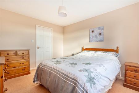 Bedroom-1-3.jpg