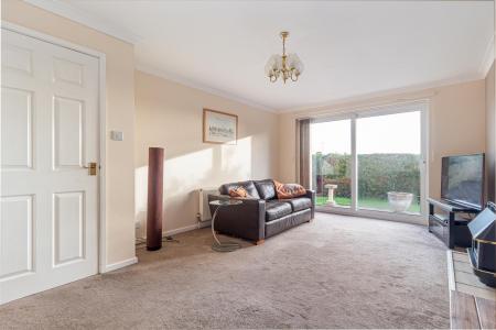Living-room-1.jpg