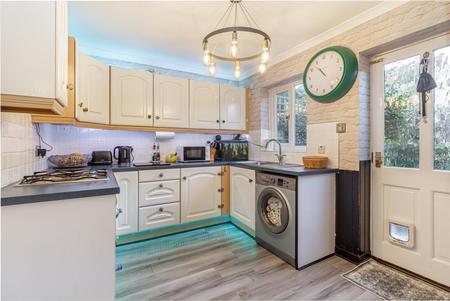 Kitchen-3.jpg
