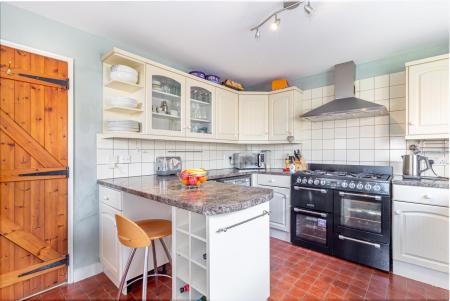 Kitchen-2.jpg