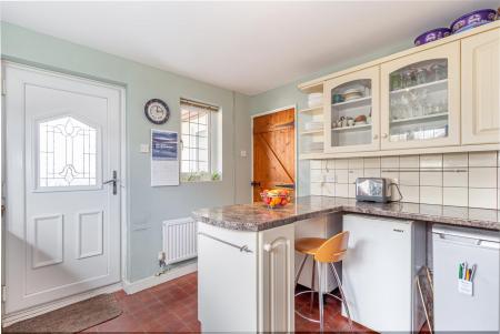 Kitchen-3.jpg