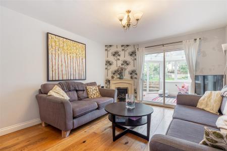 Living-room-2.jpg