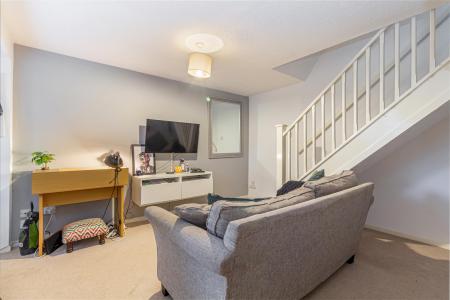 Livingroom-1.jpg
