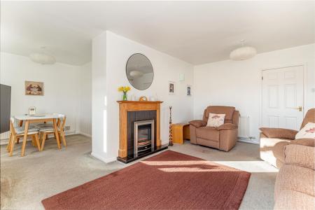 Living-room-4.jpg