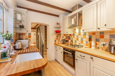 Kitchen-2.jpg