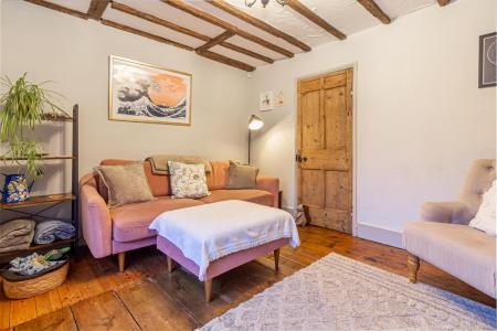Living-room-3.jpg