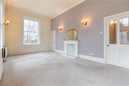 Living-room-4.jpg