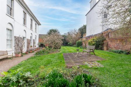 Garden-5.jpg