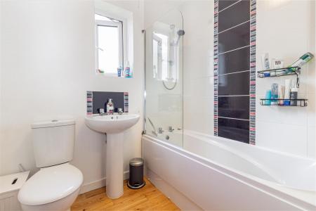 Bathroom-1.jpg