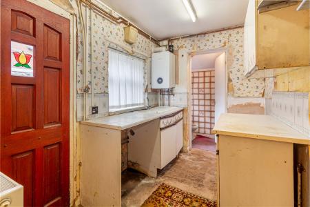 kitchen-1.jpg