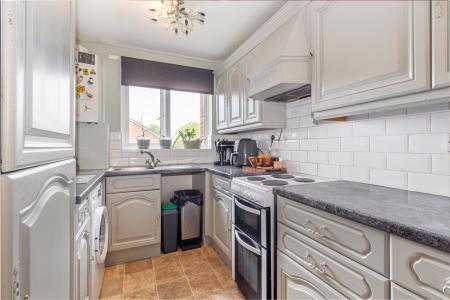 kitchen-1.jpg