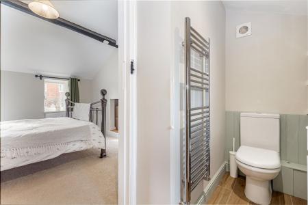 ensuite-1.jpg