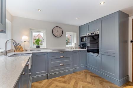 Kitchen-3.jpg