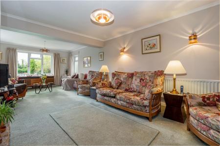 Living-room-2.jpg