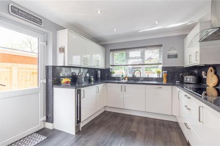 Kitchen-2.jpg