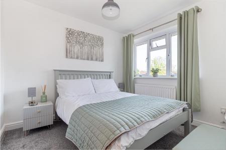 bedroom-2-1.jpg