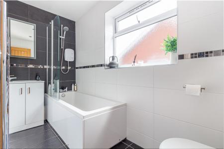 Bathroom-1.jpg