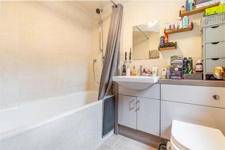 Bathroom-1.jpg