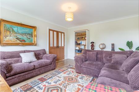 Living-room-3.jpg