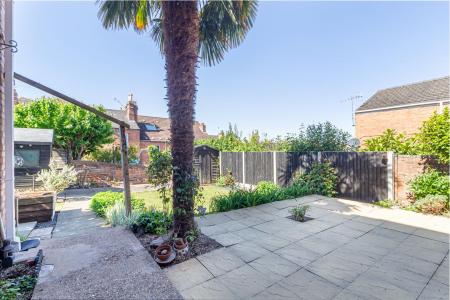 Garden-2.jpg