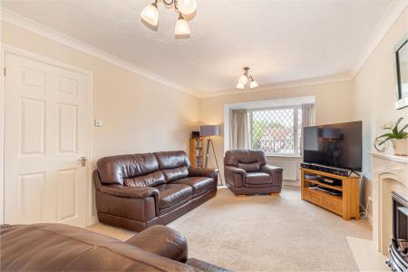 Living-room-3.jpg
