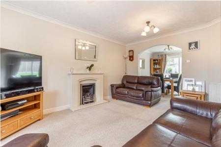 Living-room-6.jpg