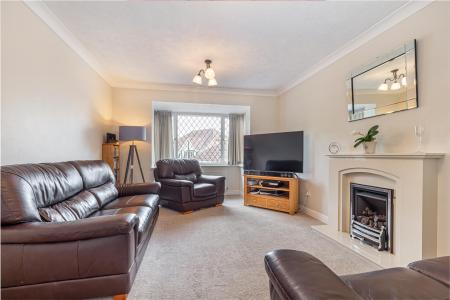 Living-room-2.jpg