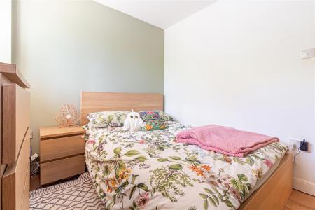 Bedroom-1-2.jpg
