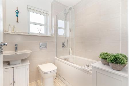 Bathroom-1.jpg