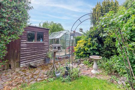 Garden-4.jpg