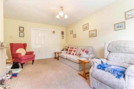 Living-room-2.jpg