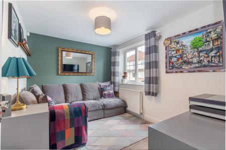 Sitting-room-1.jpg