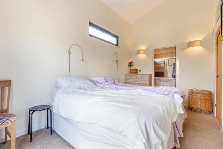Bedroom-3-2.jpg