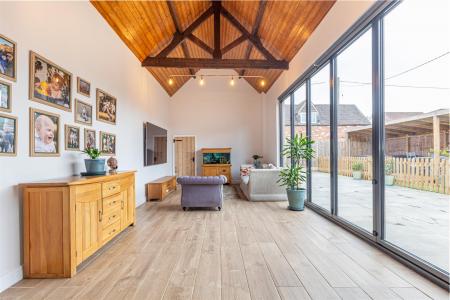 Living-room-4.jpg