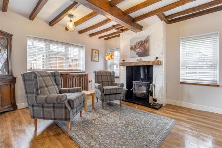 Sitting-room-2.jpg