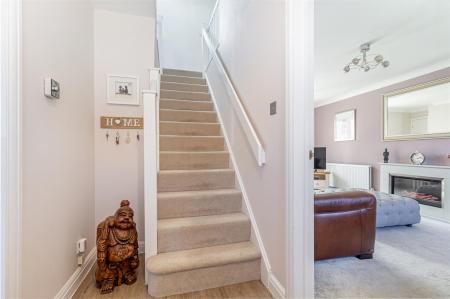 Hallway-1.jpg