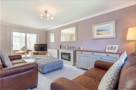 Living-room-1.jpg